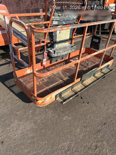 2021 JLG 400S