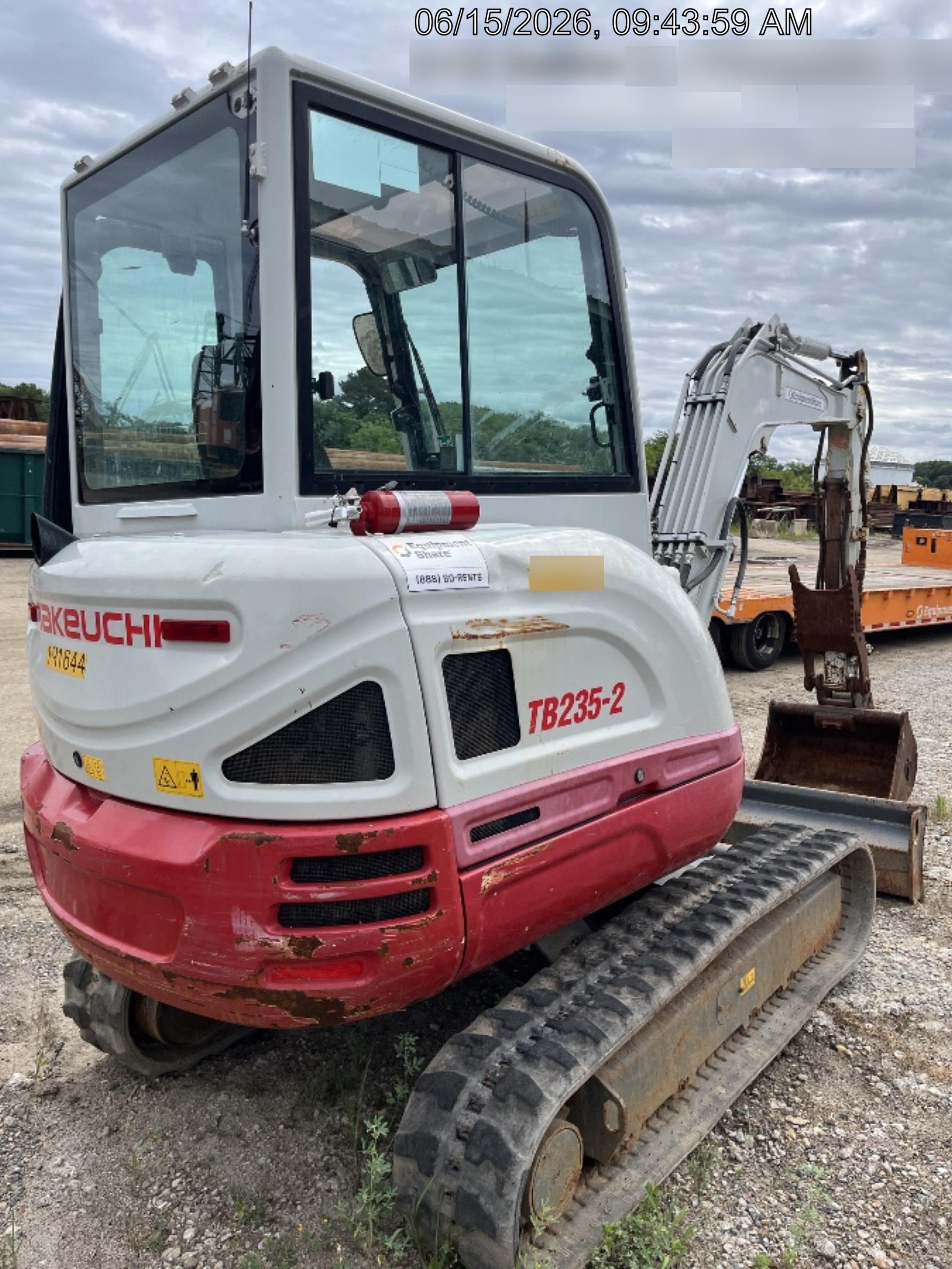 2021 TAKEUCHI TB235-2CR