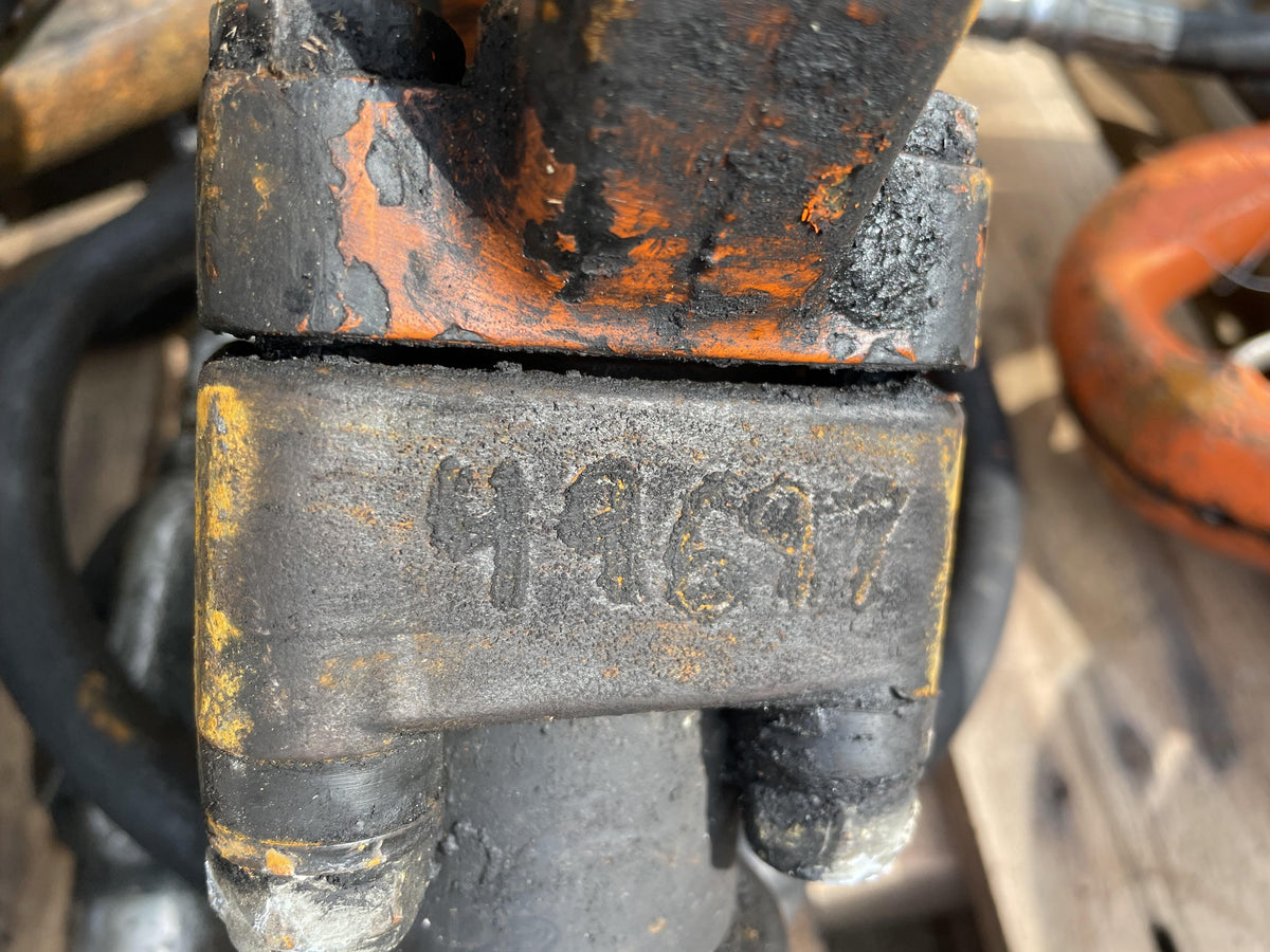 2019 MICHIGAN PNEUMATIC ES-CH3R-TRACKER
