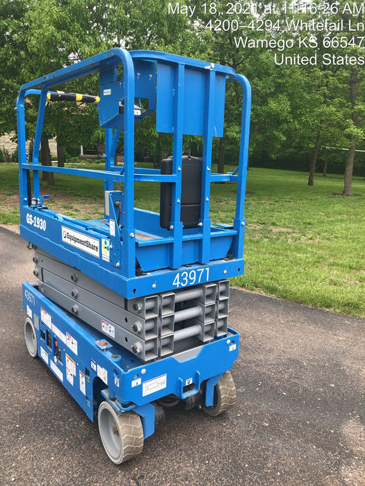 2019 Genie GS-1930 Fixed rails with chain Entry