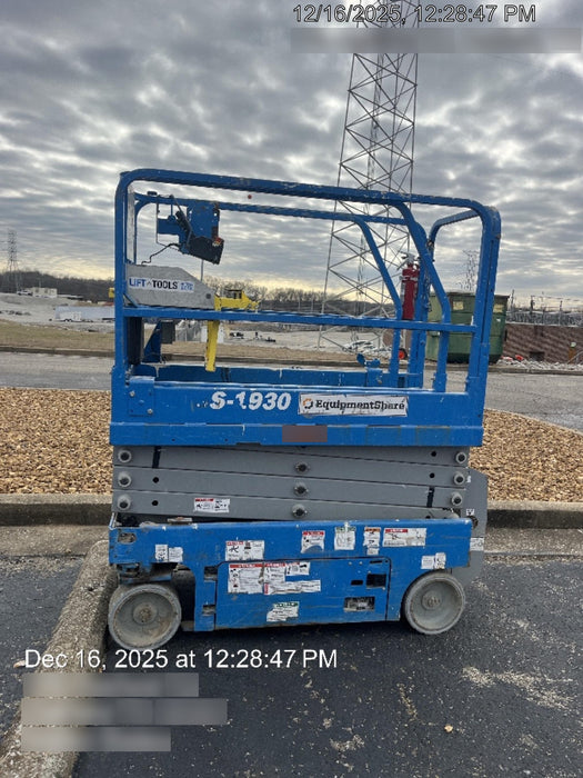 2019 Genie GS-1930 Fixed Rails with Chain Entry