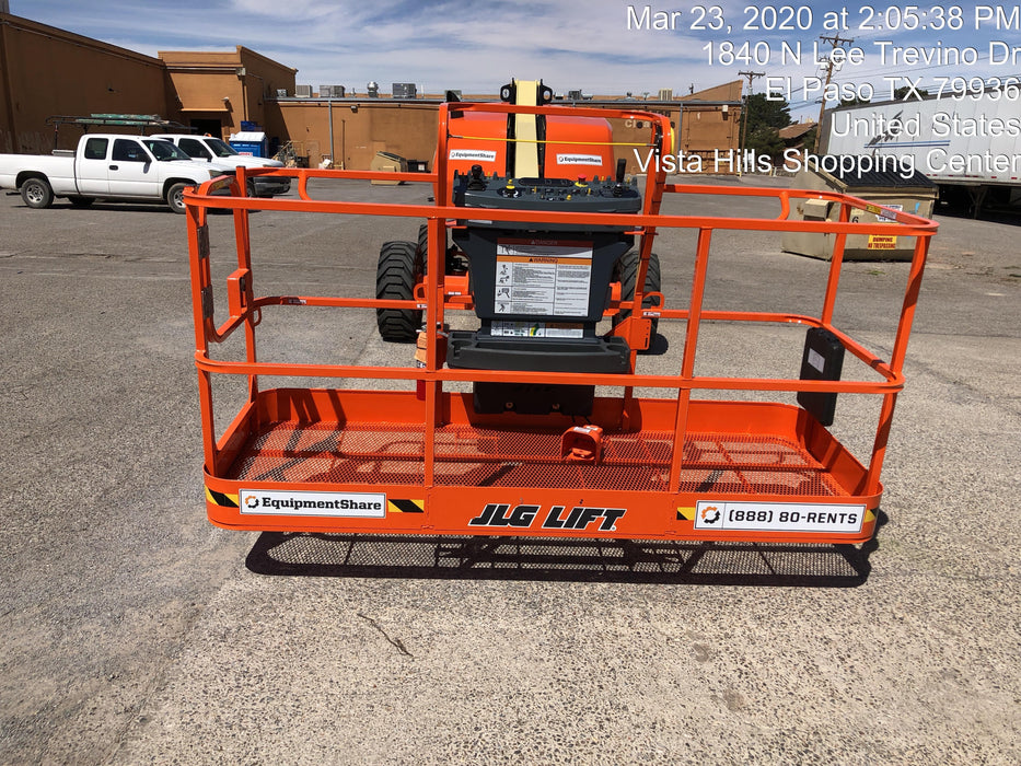 2020 JLG 400S