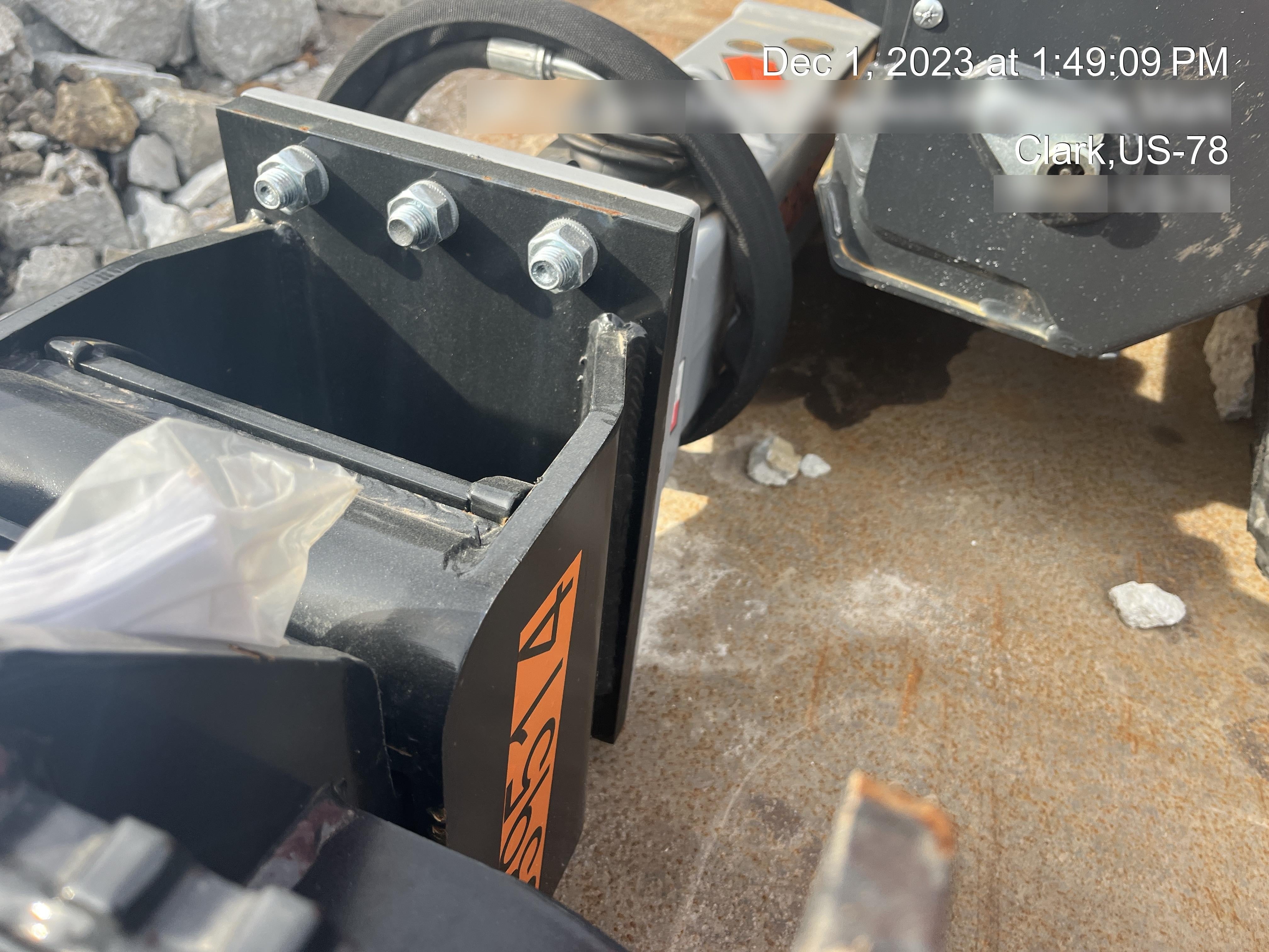 2023 EPIROC EC40T
