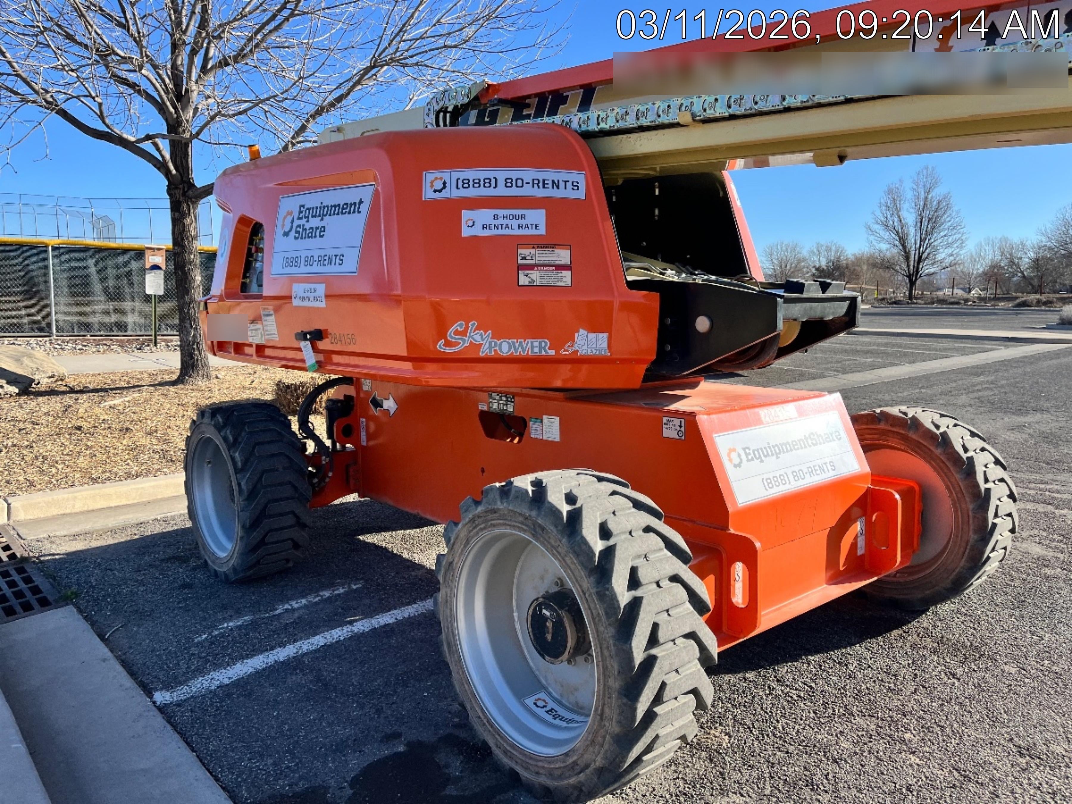2022 JLG 660SJ