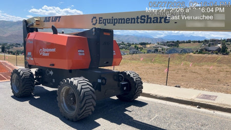 2025 JLG 800AJ