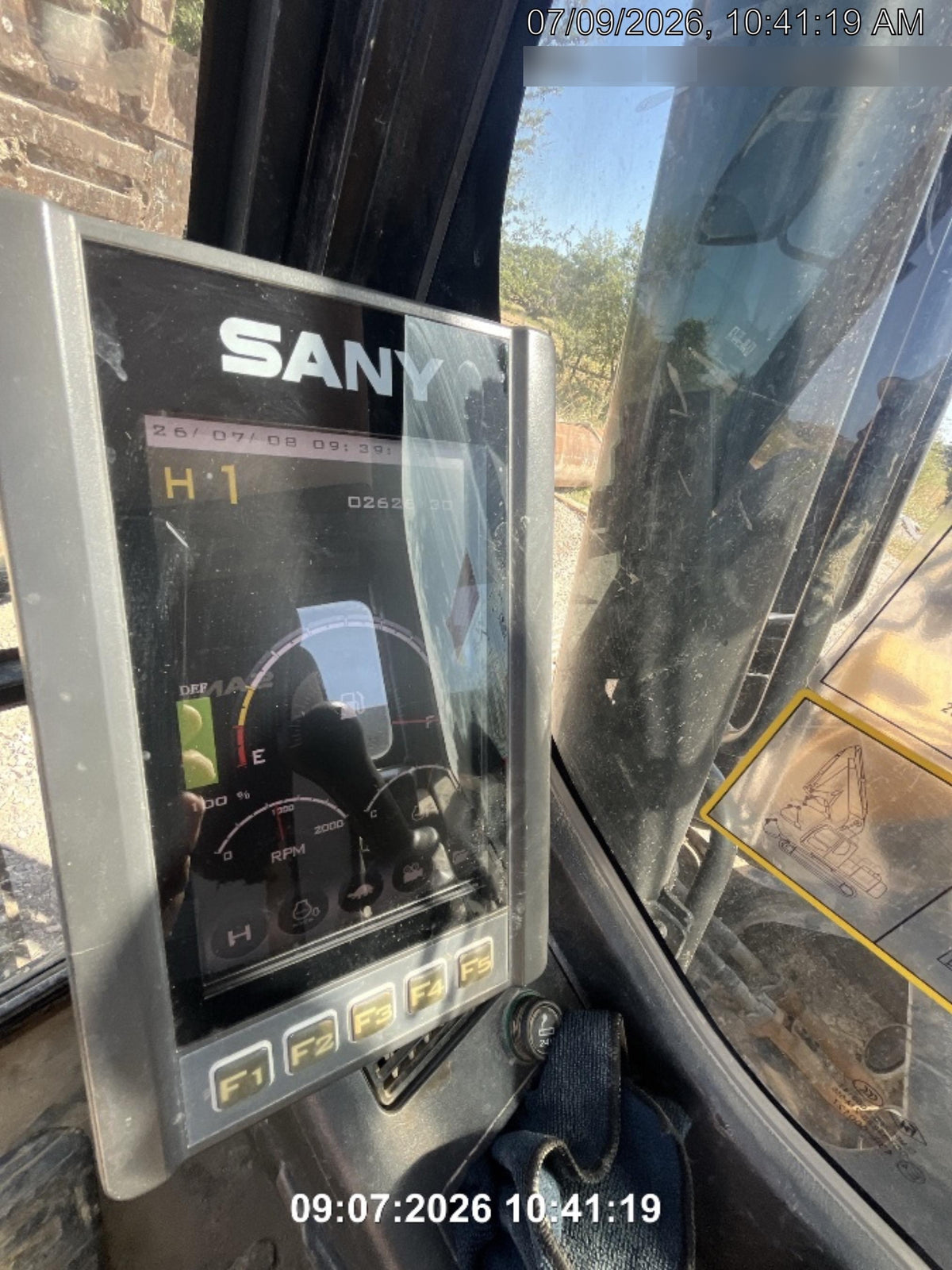 2019 SANY SY265C LC