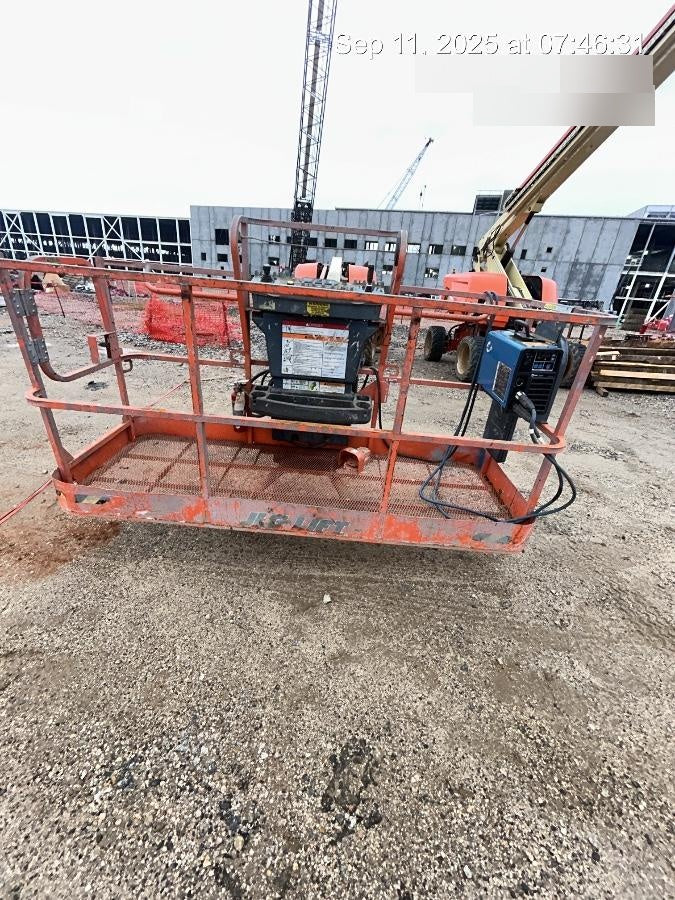 2020 JLG 660SJ