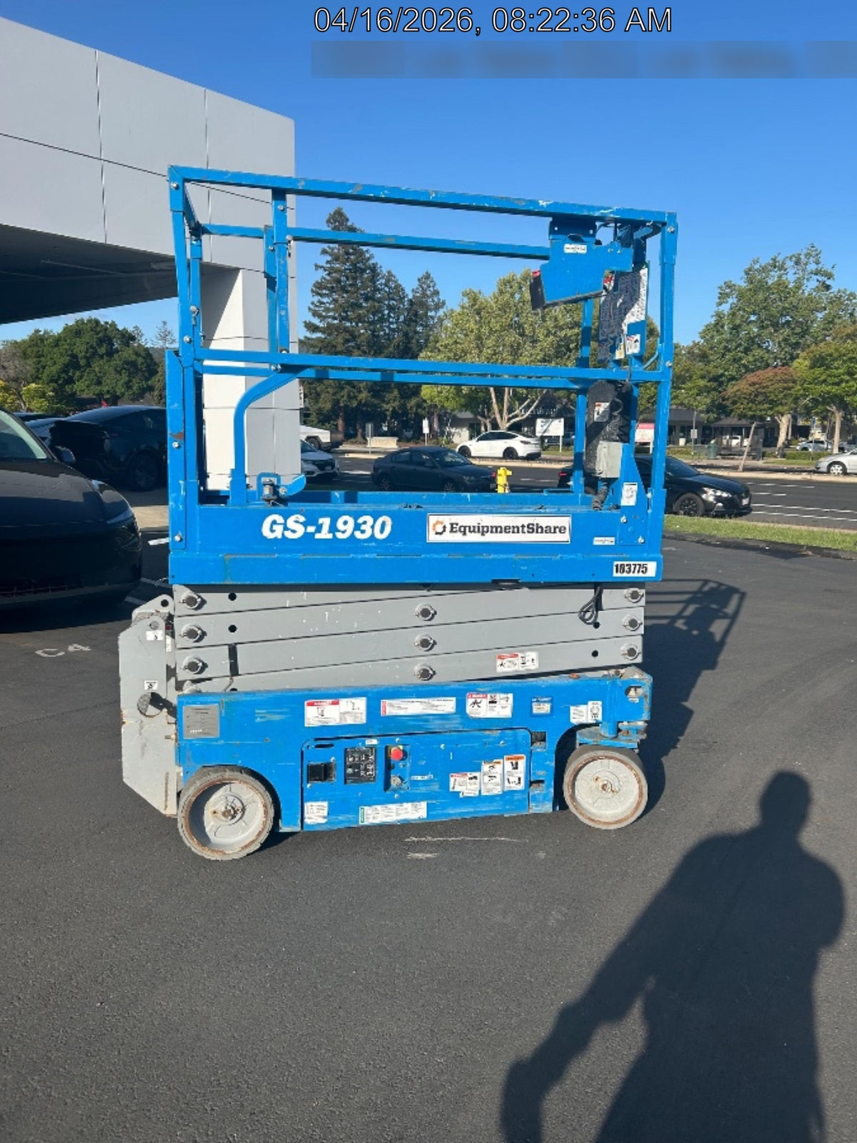 2020 Genie GS-1930 Solid Non Marking Tires, Beacon, Folding rails with half height swing gate, 800W Inverter