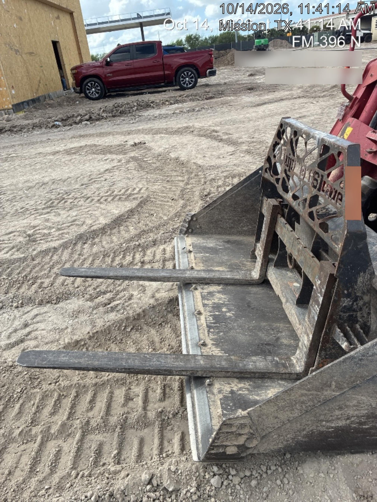 2020 PALADIN 48" Pallet Forks - Paladin
