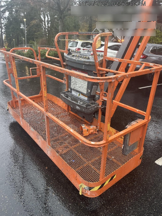 2020 JLG 660SJ