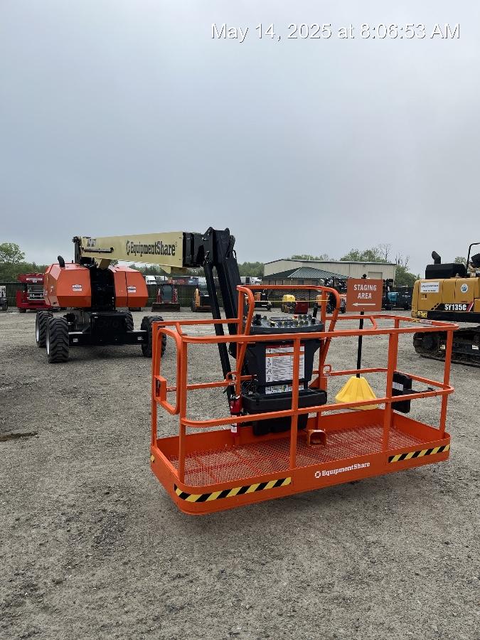 2025 JLG 860SJ
