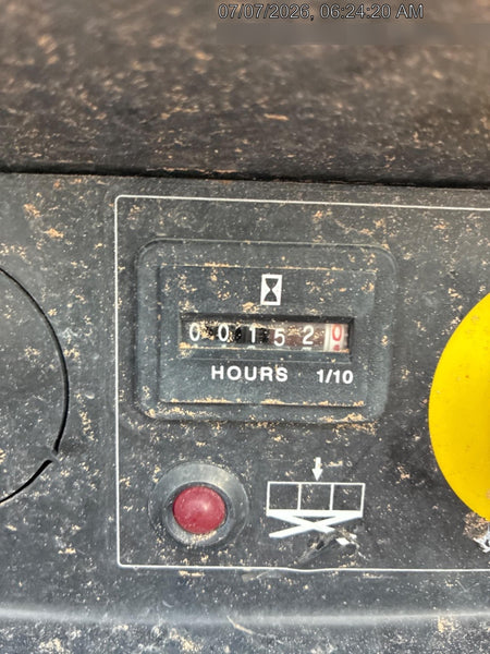 2022 JLG ES1932