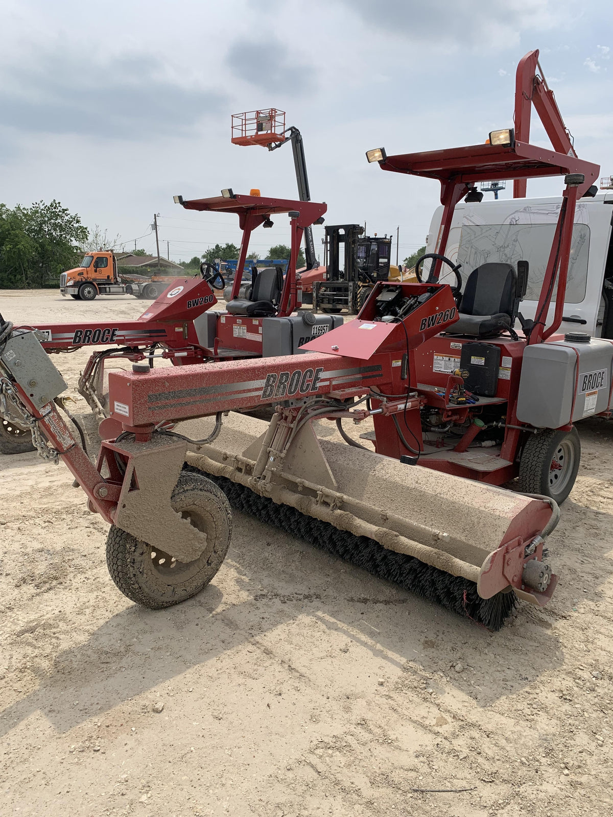 2023 BROCE BW260