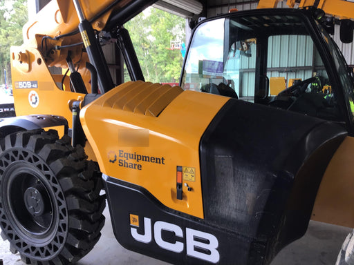 2019 JCB 509-42 Cab/Heat/Air, 74 HP, Solid Tires, STD Worklight, Beacon, Aux Hydraulics, Lifting Eye, Back up Alarm w/66" Carriage/60" Forks