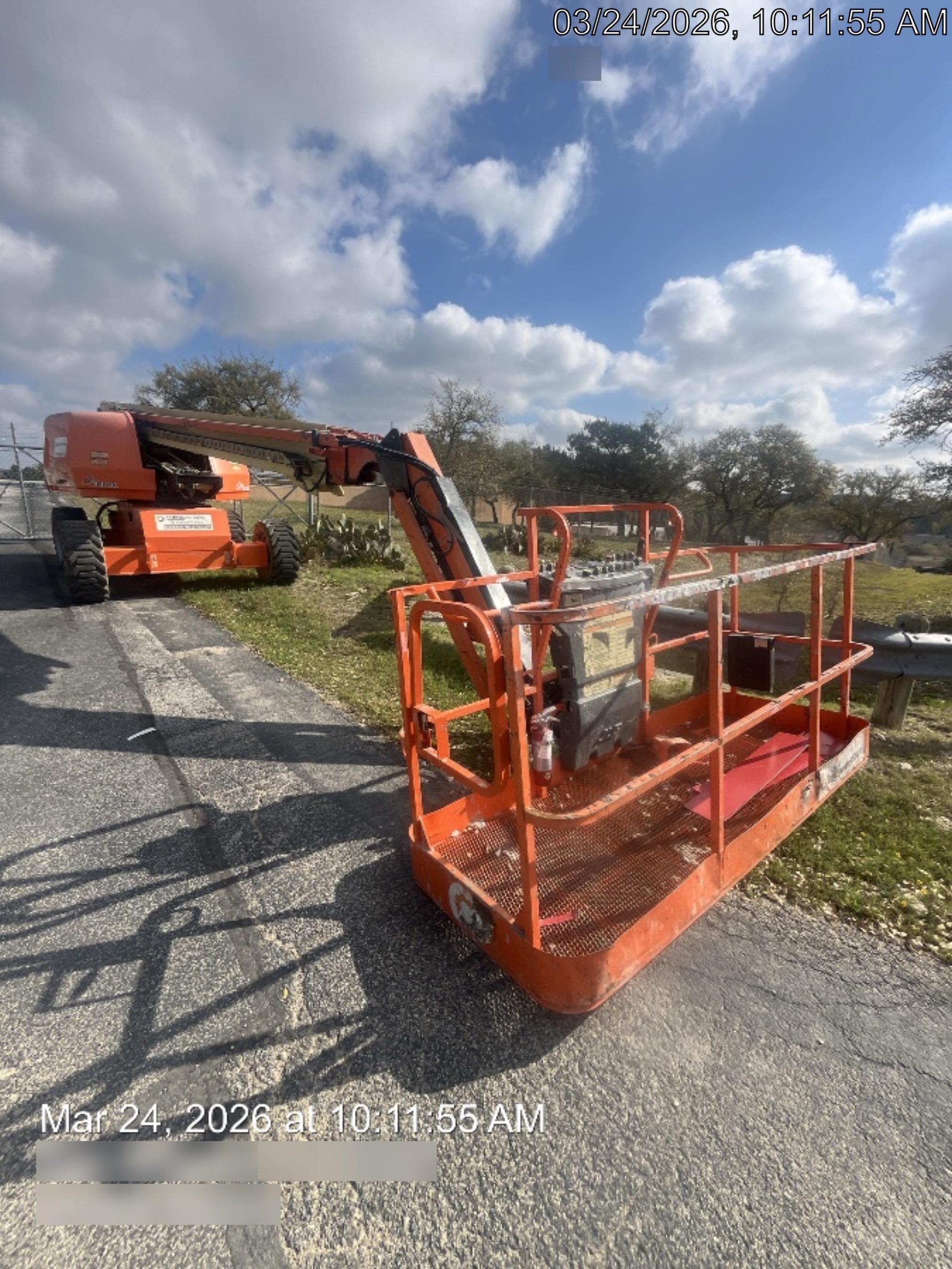 2019 JLG 660SJ