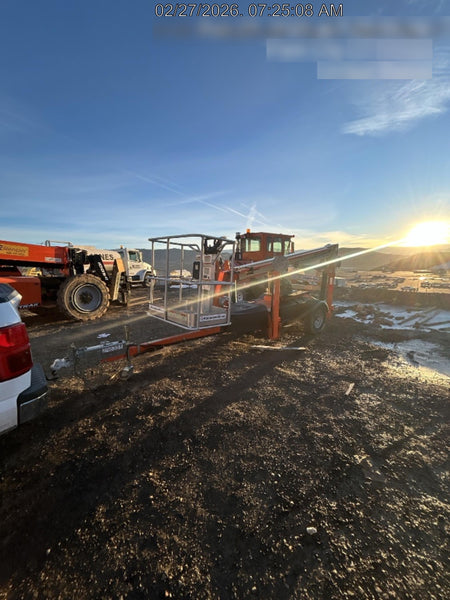 2023 JLG T350