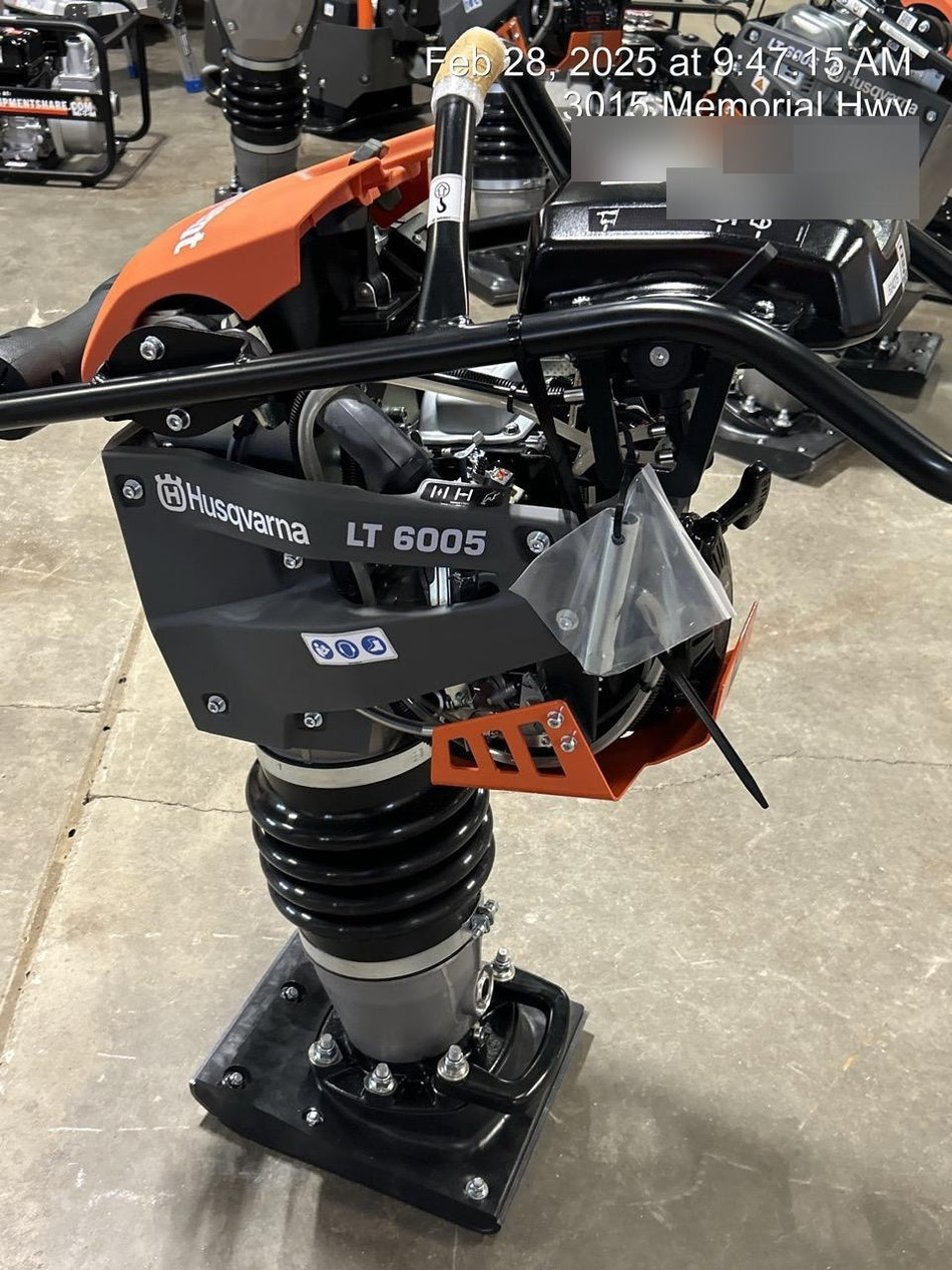 2025 HUSQVARNA LT6005
