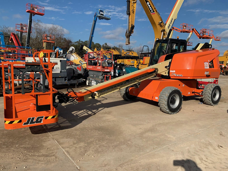 2021 JLG 400S
