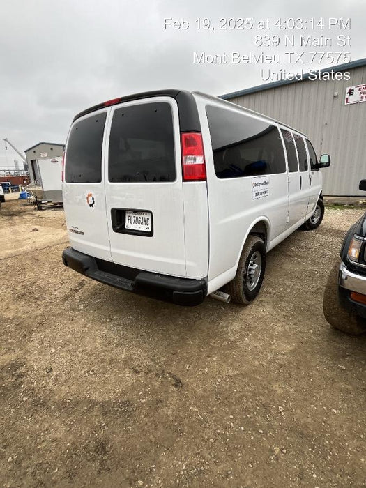 2025 CHEVROLET Express Van - Rental
