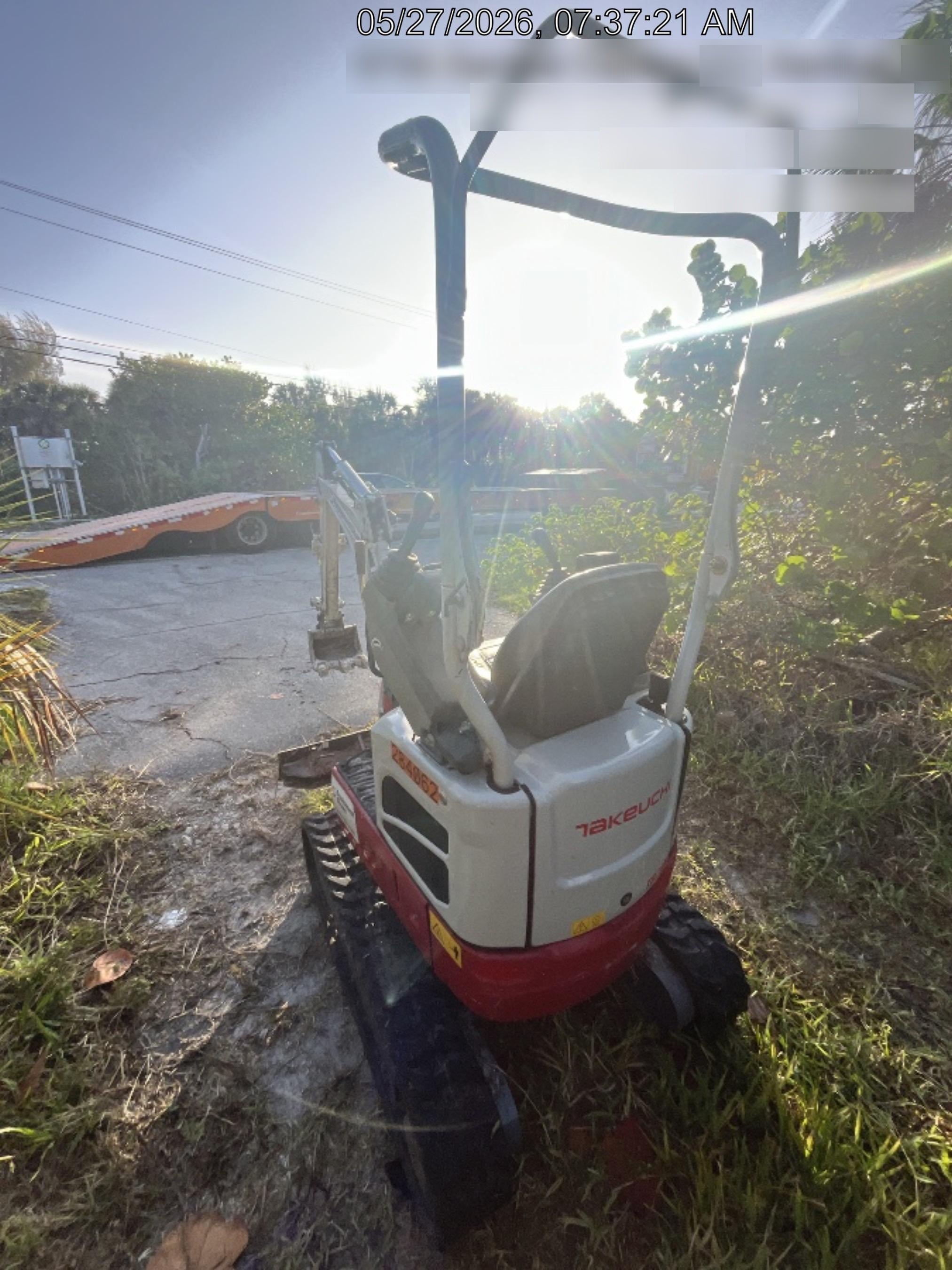 2022 TAKEUCHI TB210R