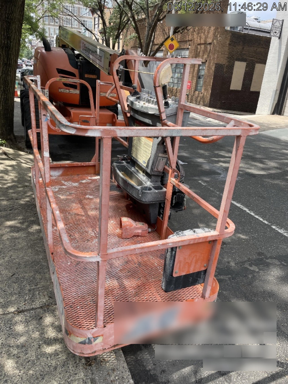2021 JLG 600AJ