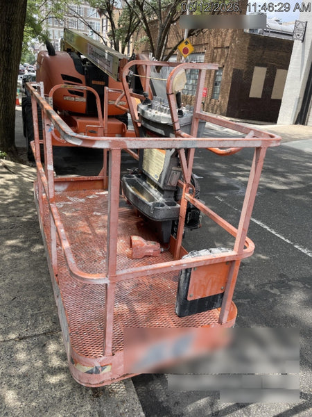 2021 JLG 600AJ