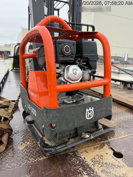 2025 HUSQVARNA LG300