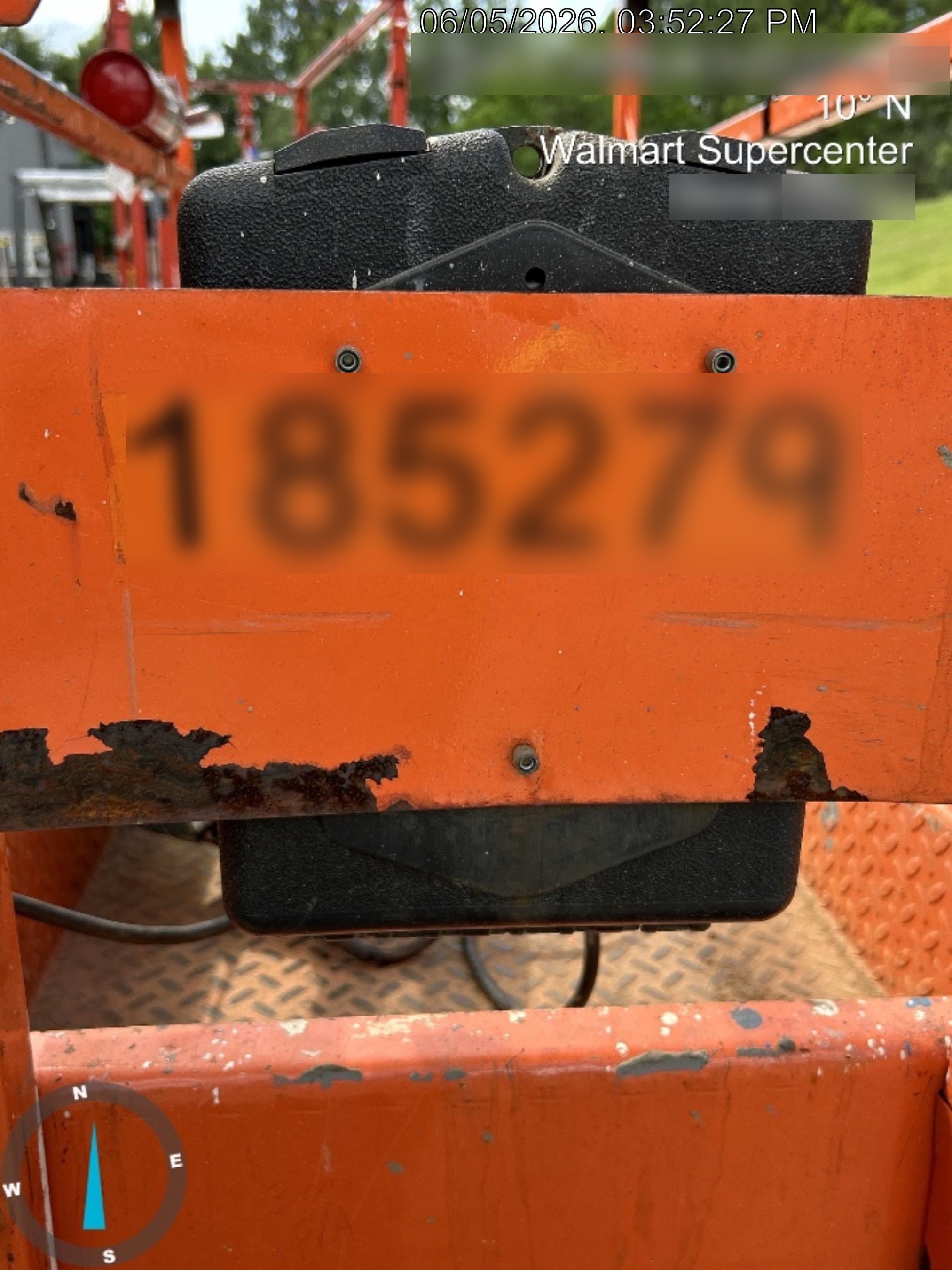 2021 JLG ES1932