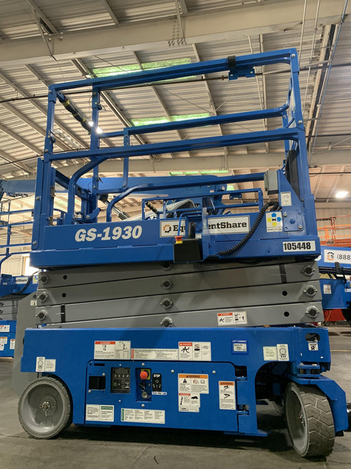 2020 Genie GS-1930 Solid Non Marking Tires, Beacon, Folding rails with half height swing gate, 800W Inverter
