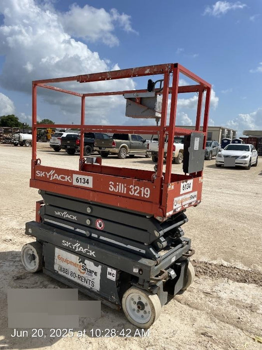 2017 SKYJACK SJIII-3219