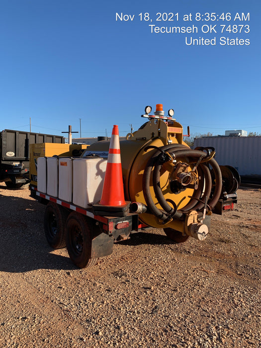 2021 VAC-TRON LP573XDT