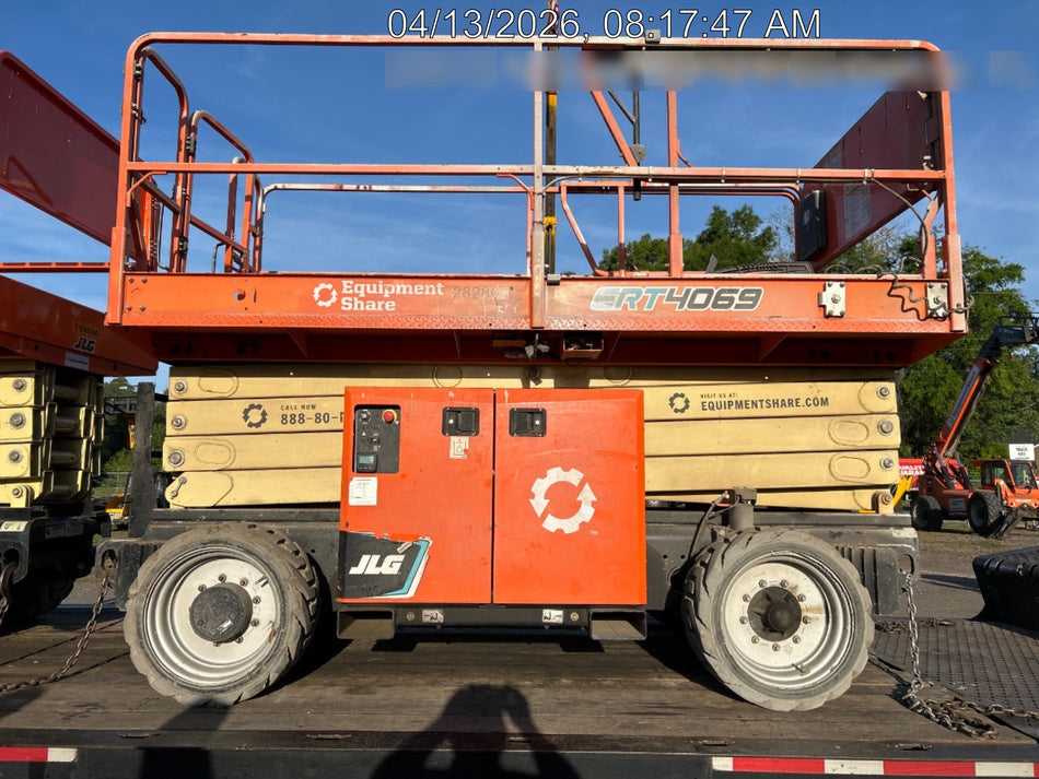 2022 JLG ERT4069