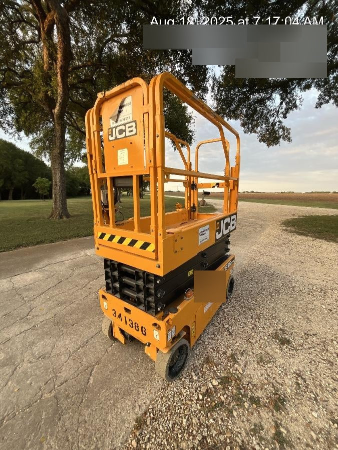 2023 JCB S1930E