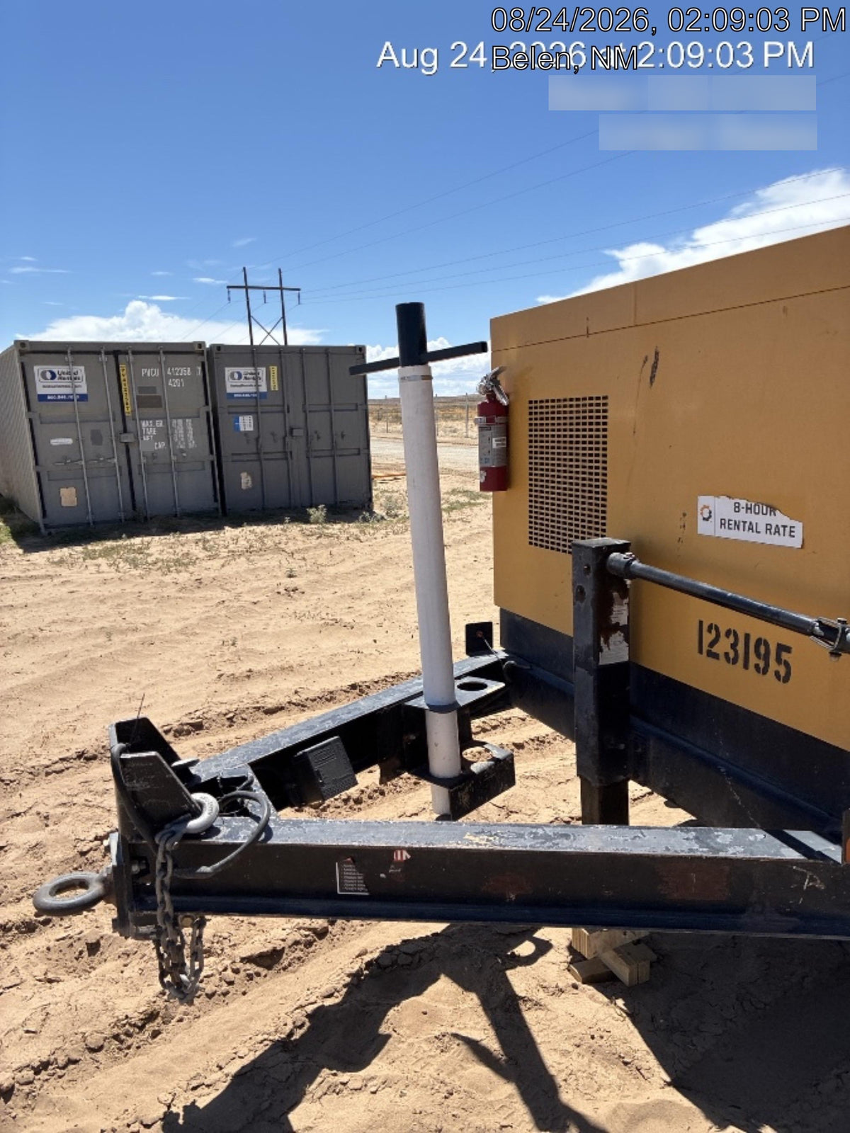 2021 Vac-Tron LP573XDT 500 Gallon Debris Tank w/ Hydraulic Tilt, two (2) 100 Gallon Water Tanks, Low Profile Torsion Axles (12,000 GVWR)