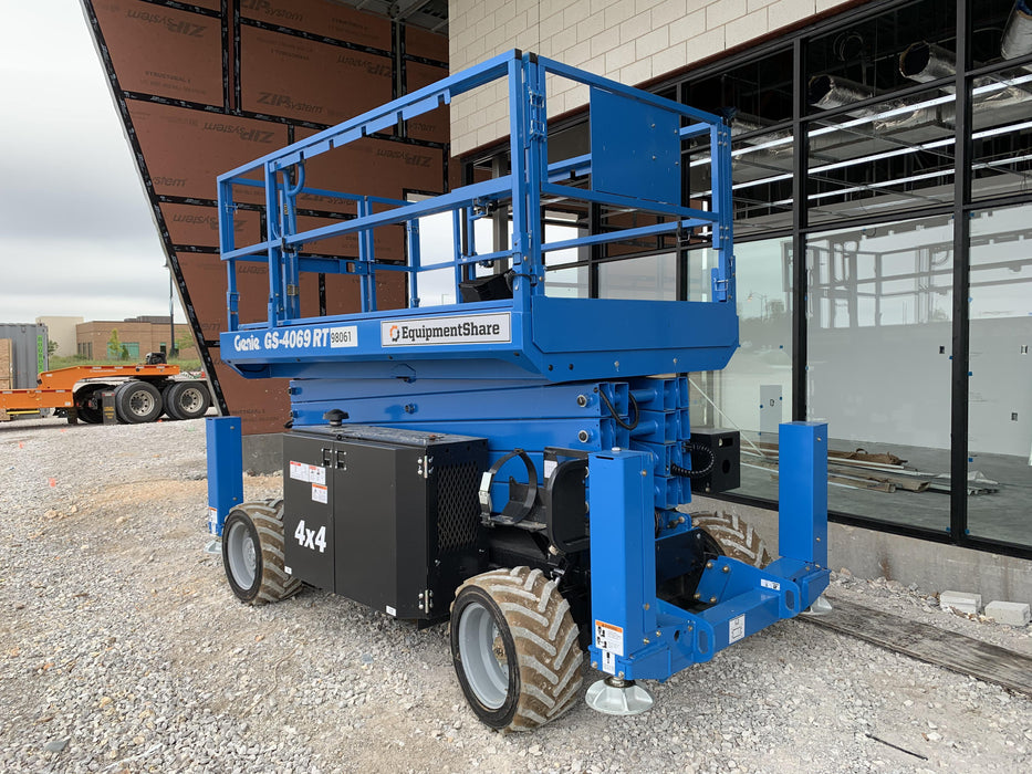 2020 GENIE GS-4069 RT