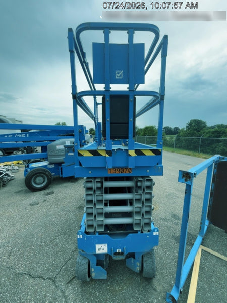 2021 GENIE GS-3232