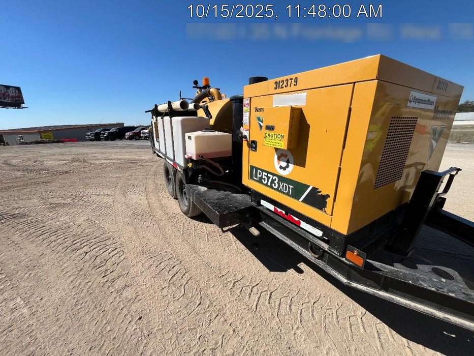 2023 Vac-Tron LP573XDT T4 Koehler Diesel Engine, 500 Gallon Debris Tank, x2 100 Gallon Water Tanks