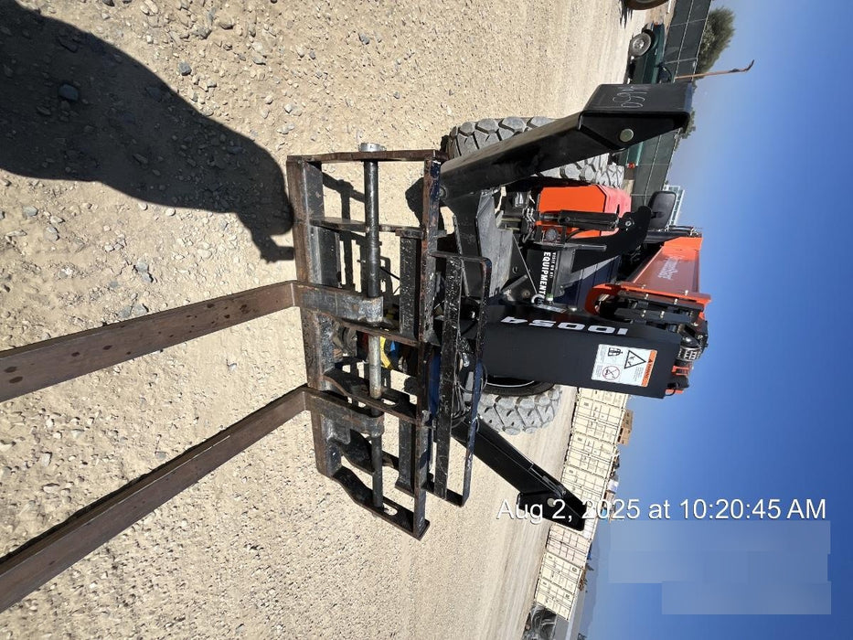 2020 JLG 1001095418S