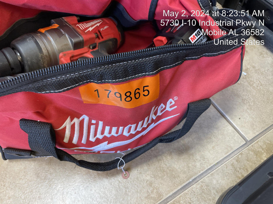 2021 MILWAUKEE 2867-22