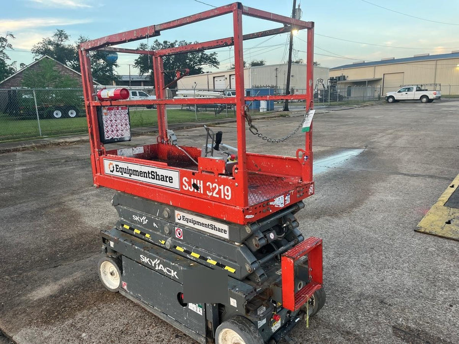 2019 Skyjack SJIII-3219 Standard Options, Trojan Batteries