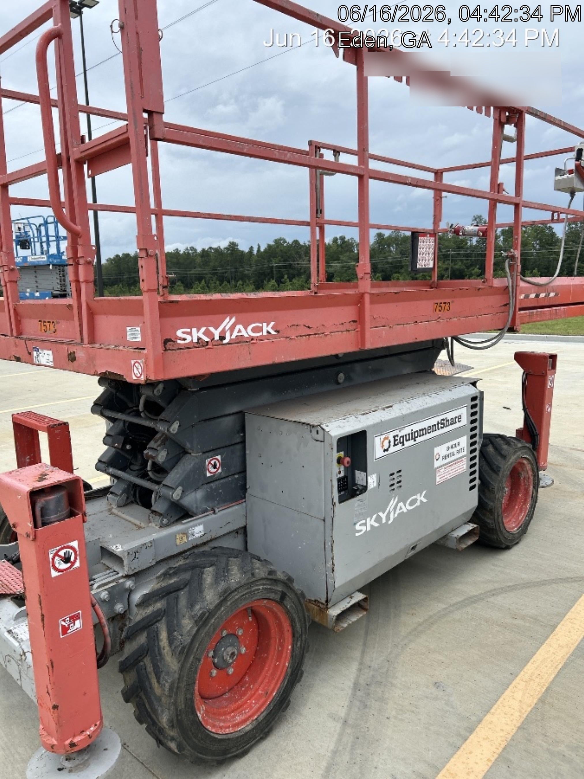 2018 SKYJACK SJ6832 RT