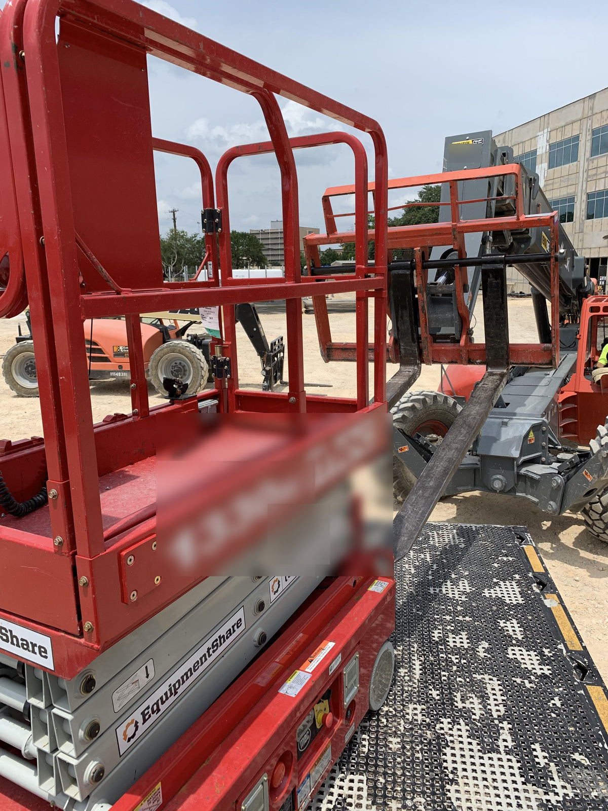 2019 MEC 1330SE Standard Options, MachineLink Keypad and Telematics