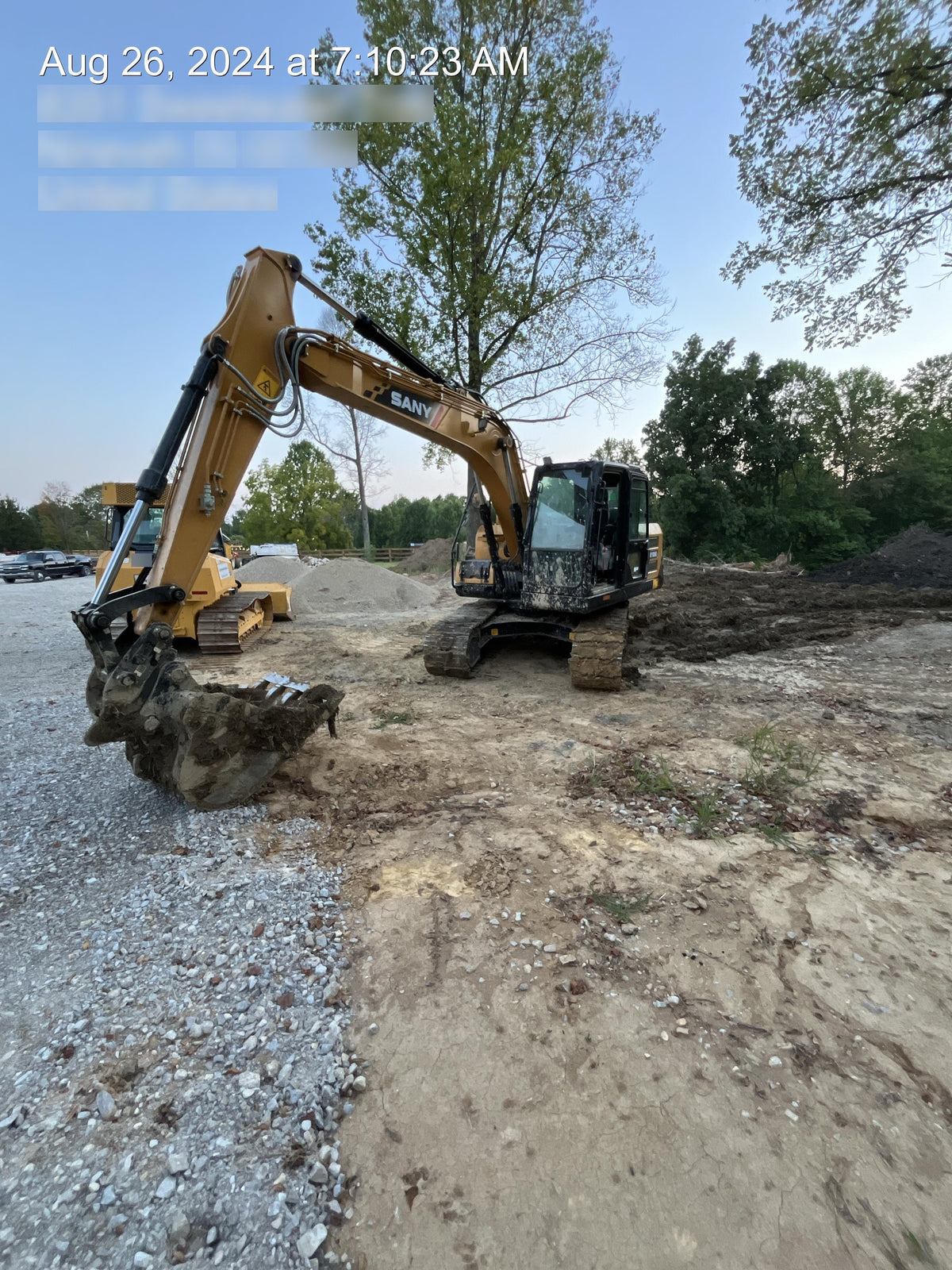 2023 SANY 42" Bucket, 25-35K Excavator - Sany