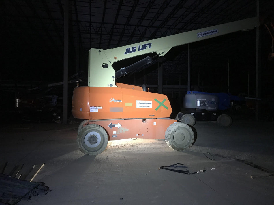 2019 JLG 860SJ