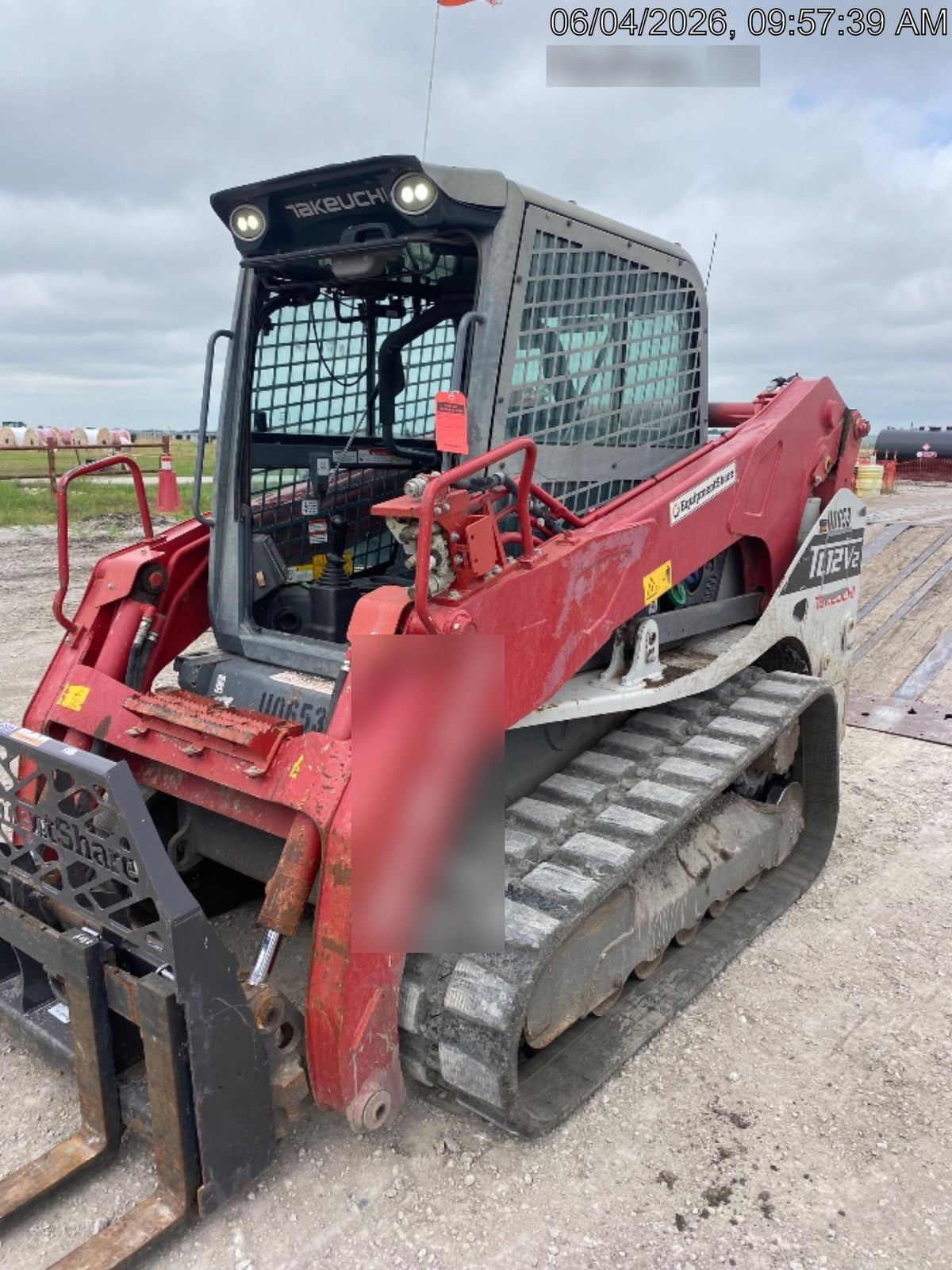 2020 Takeuchi TL12V2-CR Cab, Rubber Track