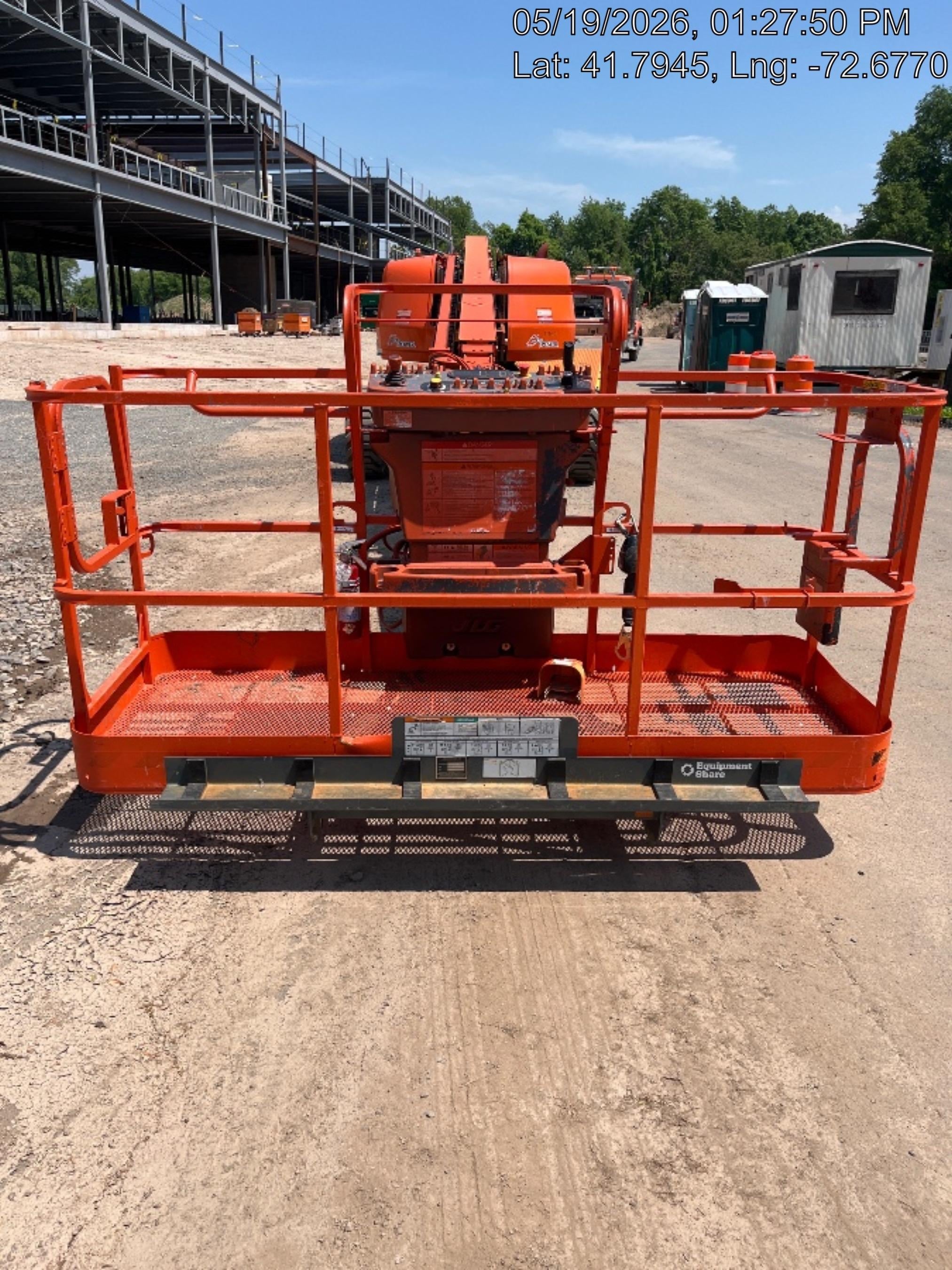 2025 JLG 660SJ