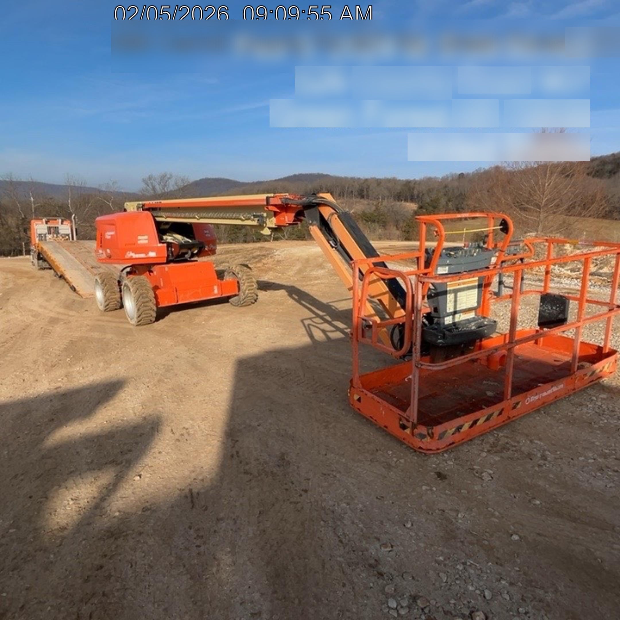 2022 JLG 660SJ