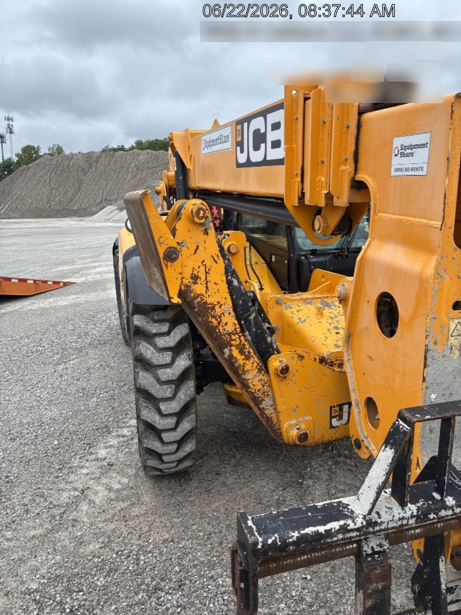 2021 JCB 510-56