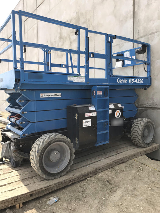 2018 GENIE GS-4390 RT