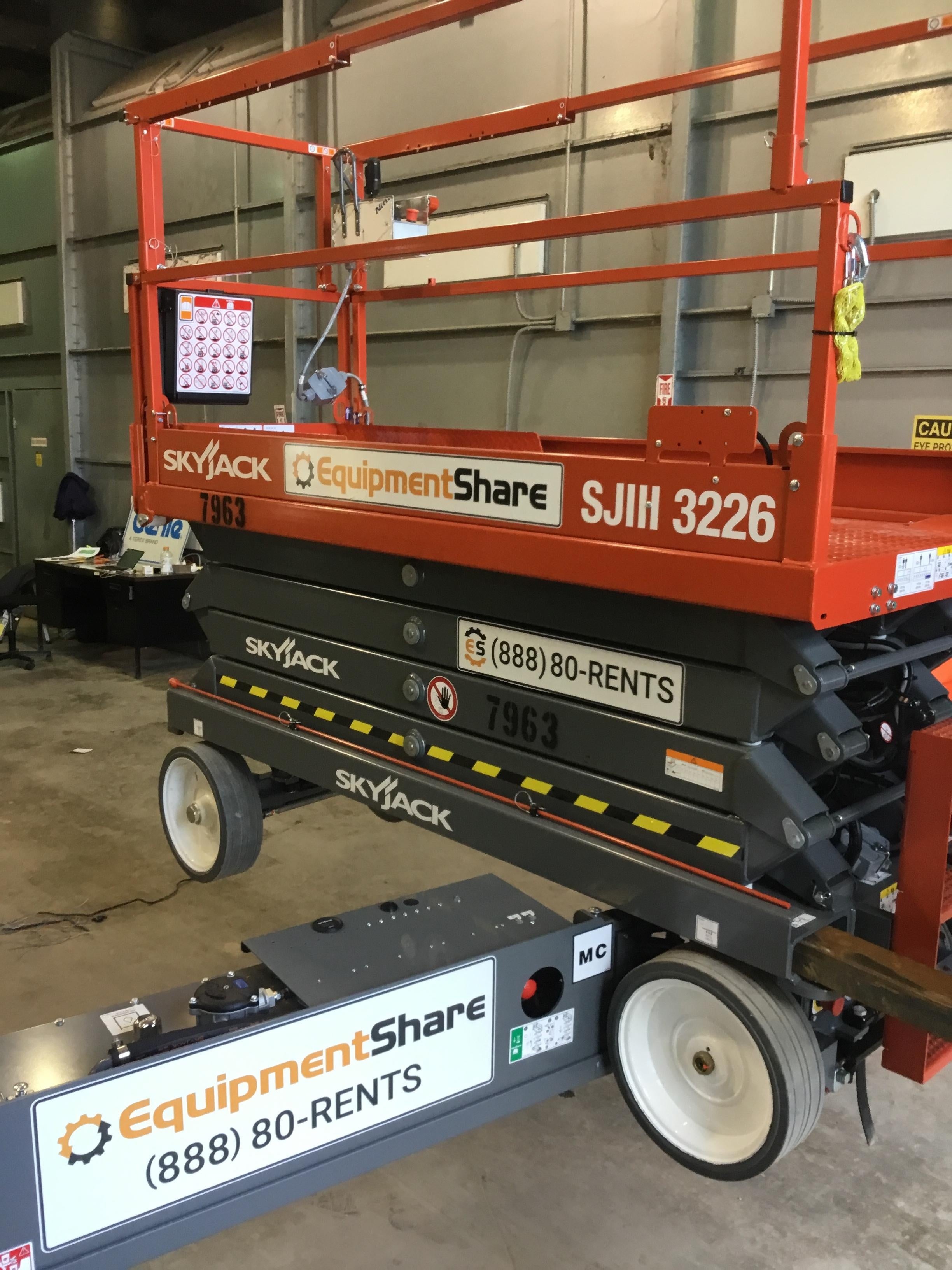 2018 SKYJACK SJIII-3226